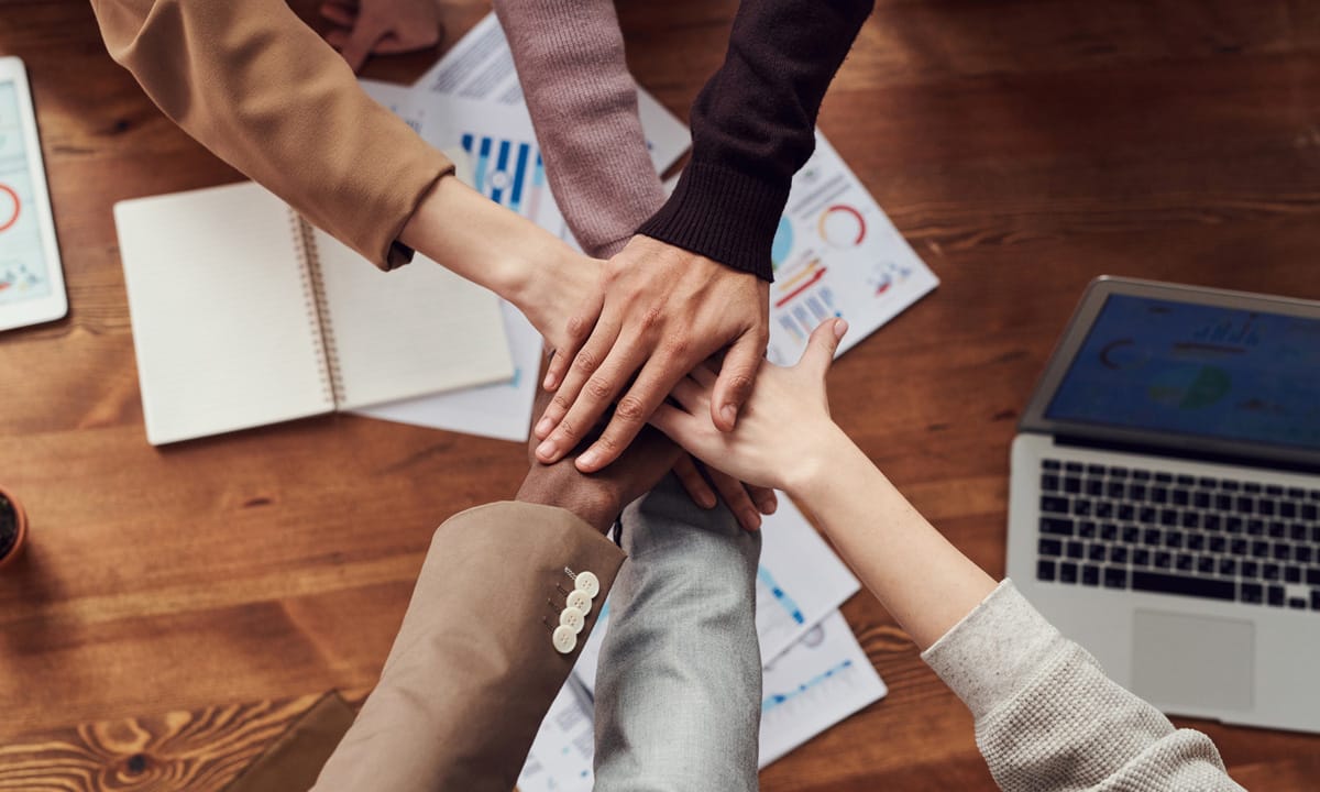24/7 client support by Digion for seamless campaign management